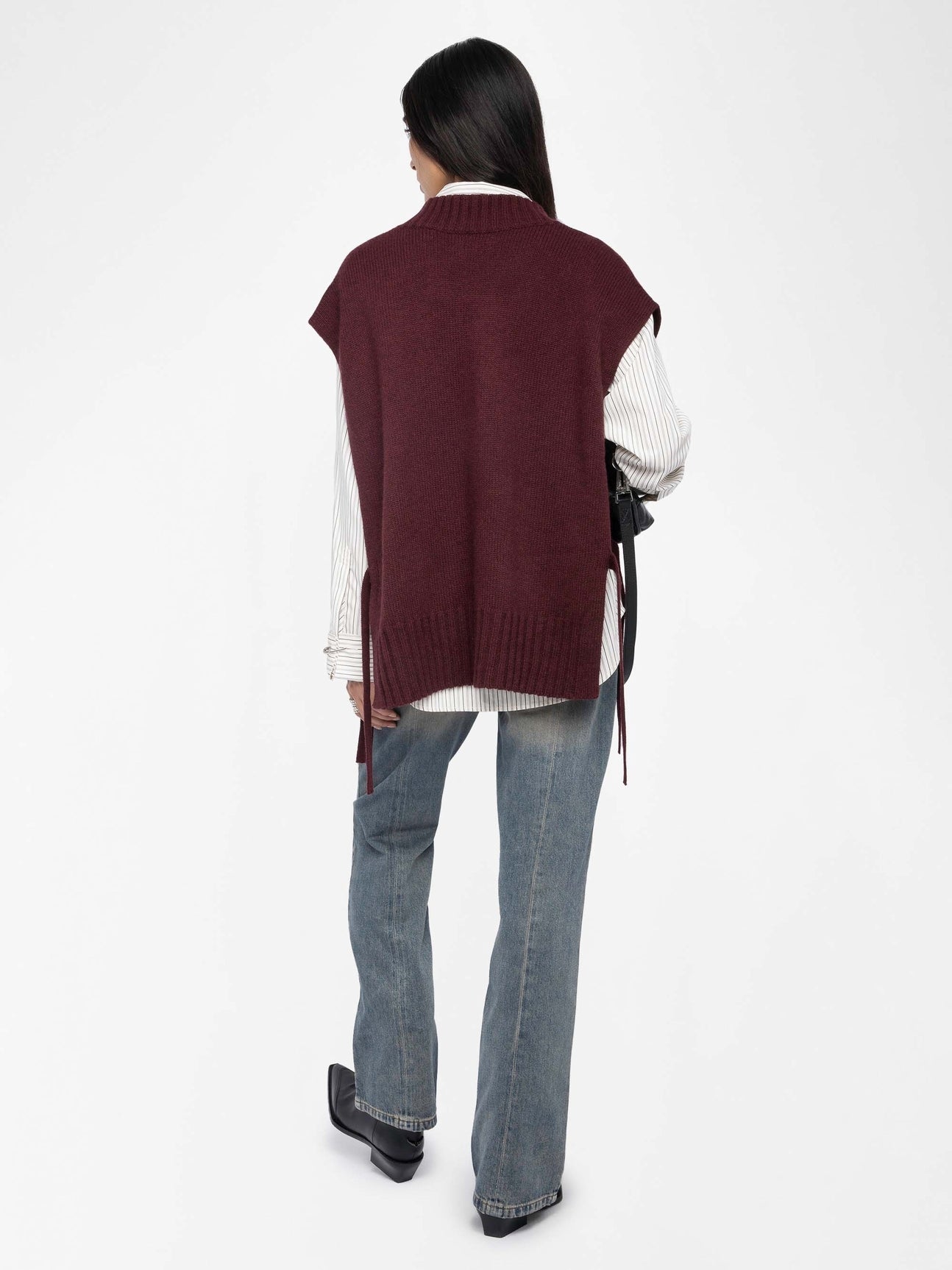 Maddy sweater with tie detailing, burgundy