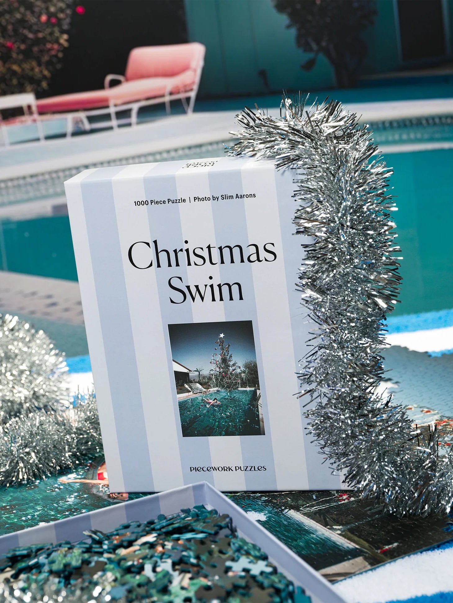 Christmas swim Slim Aarons collab puzzle (1000 pieces)