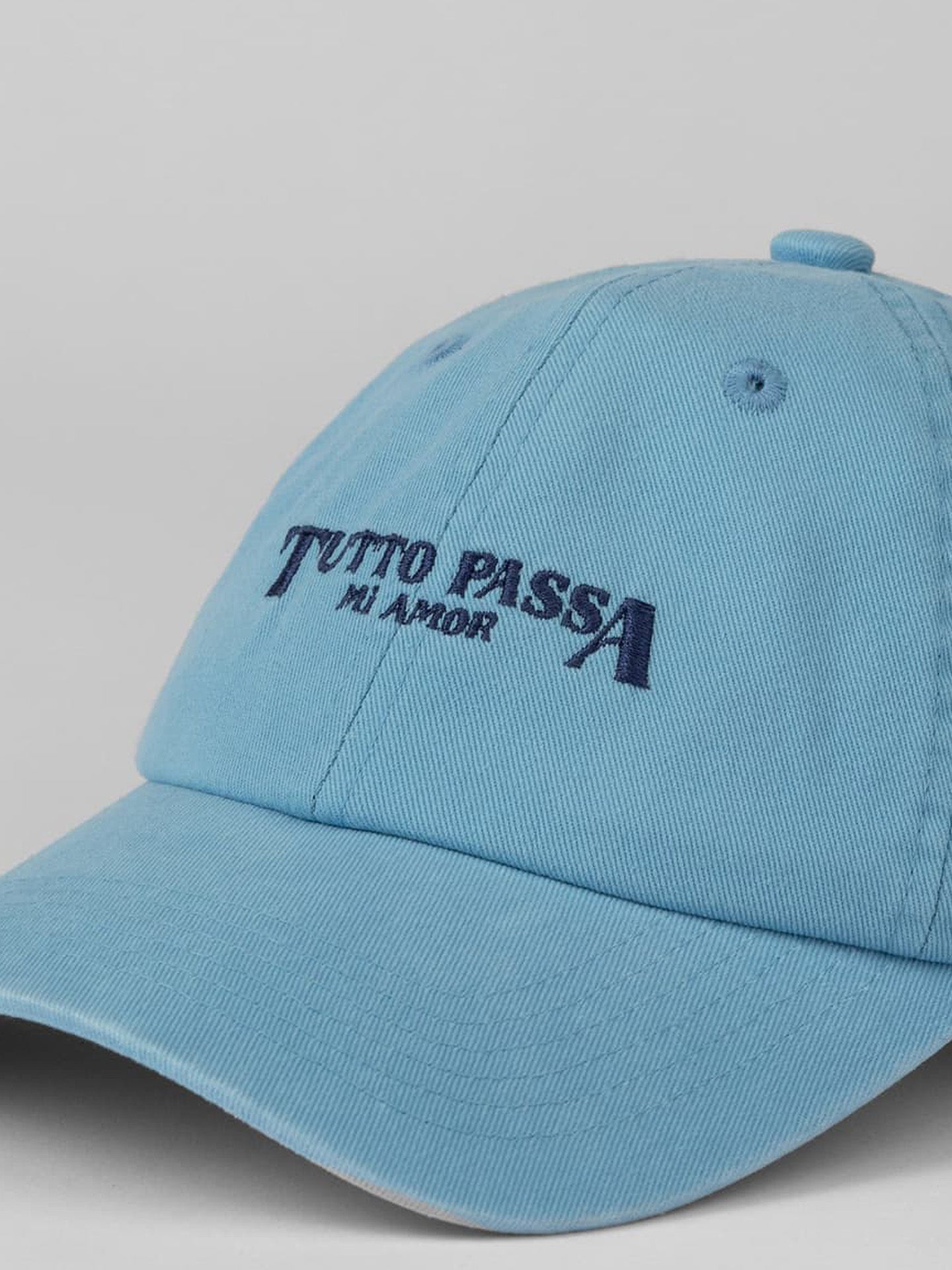Tutto Passa cap, Light blue