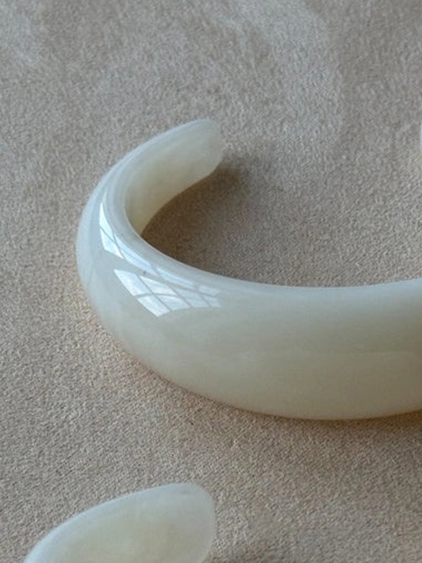 Asha bracelet, ivory