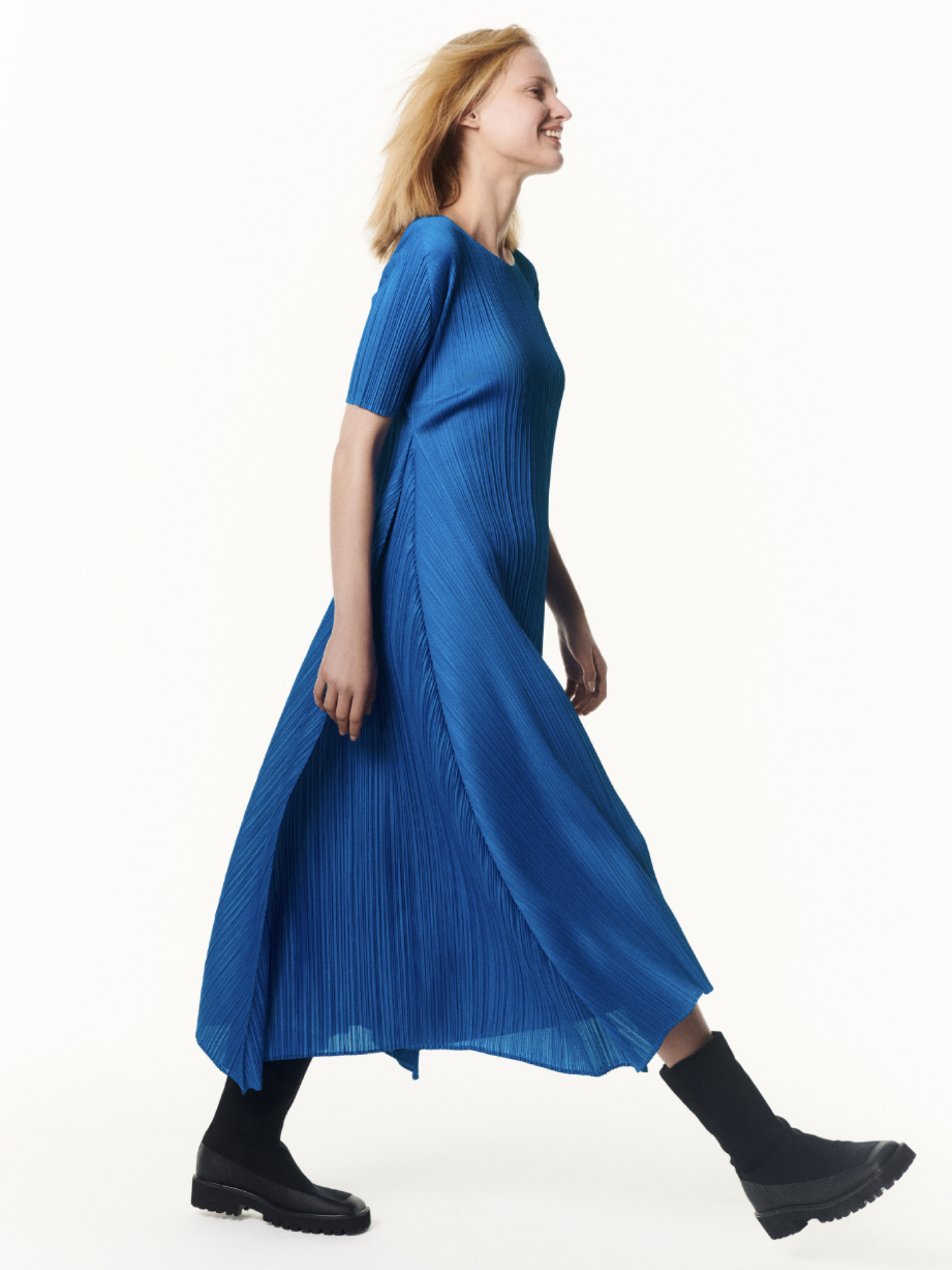 Pleated Short Sleeve Midi Dress, Bright Blue