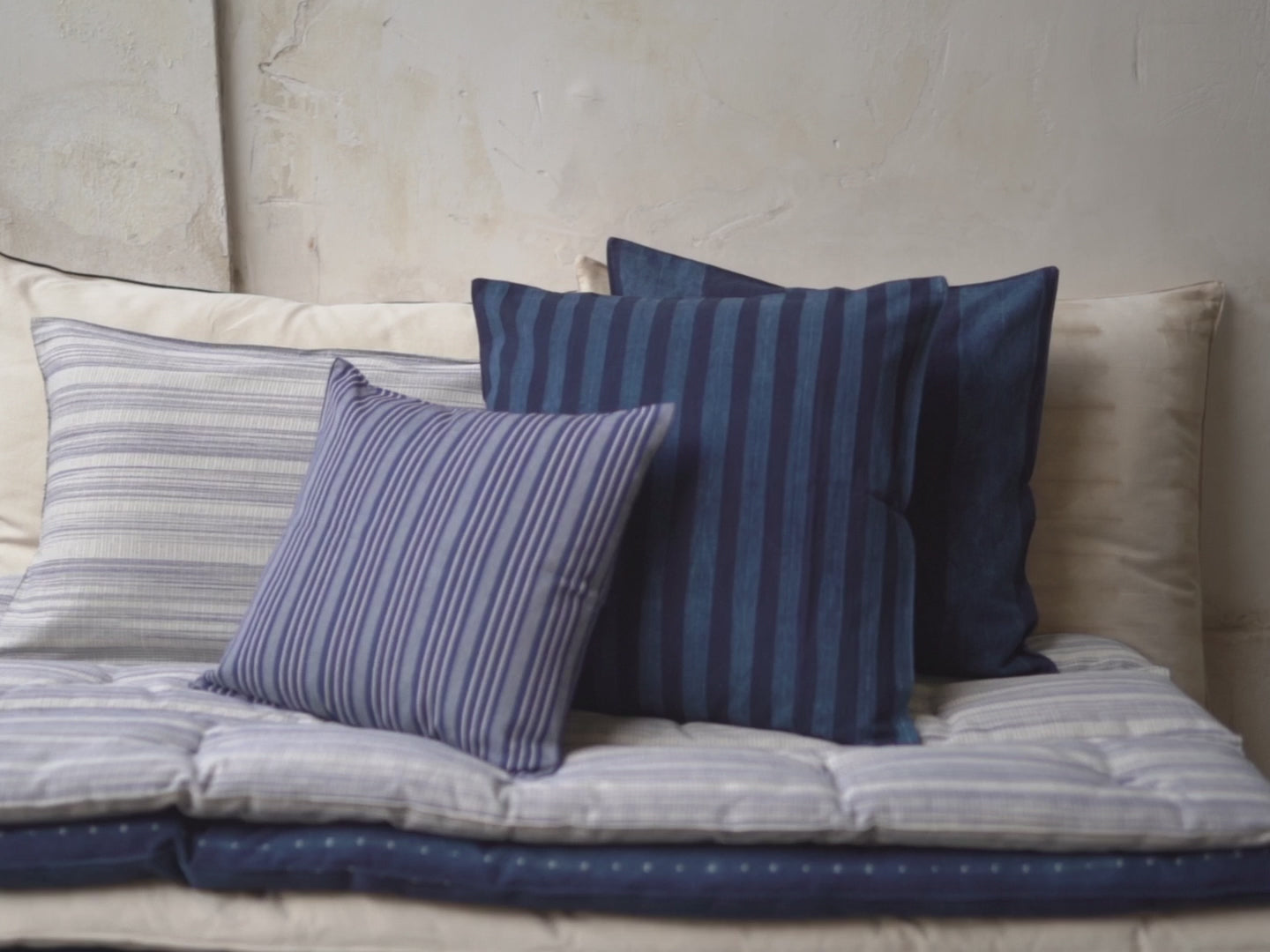 Cushion cover no 7 dark blue, 50 x 50 cm
