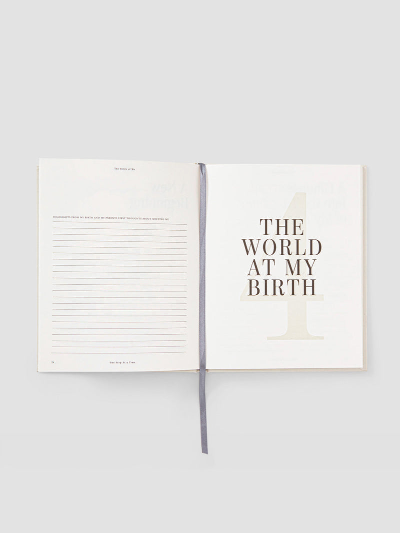 Baby book - One Step at a Time: A book about the first time in my life