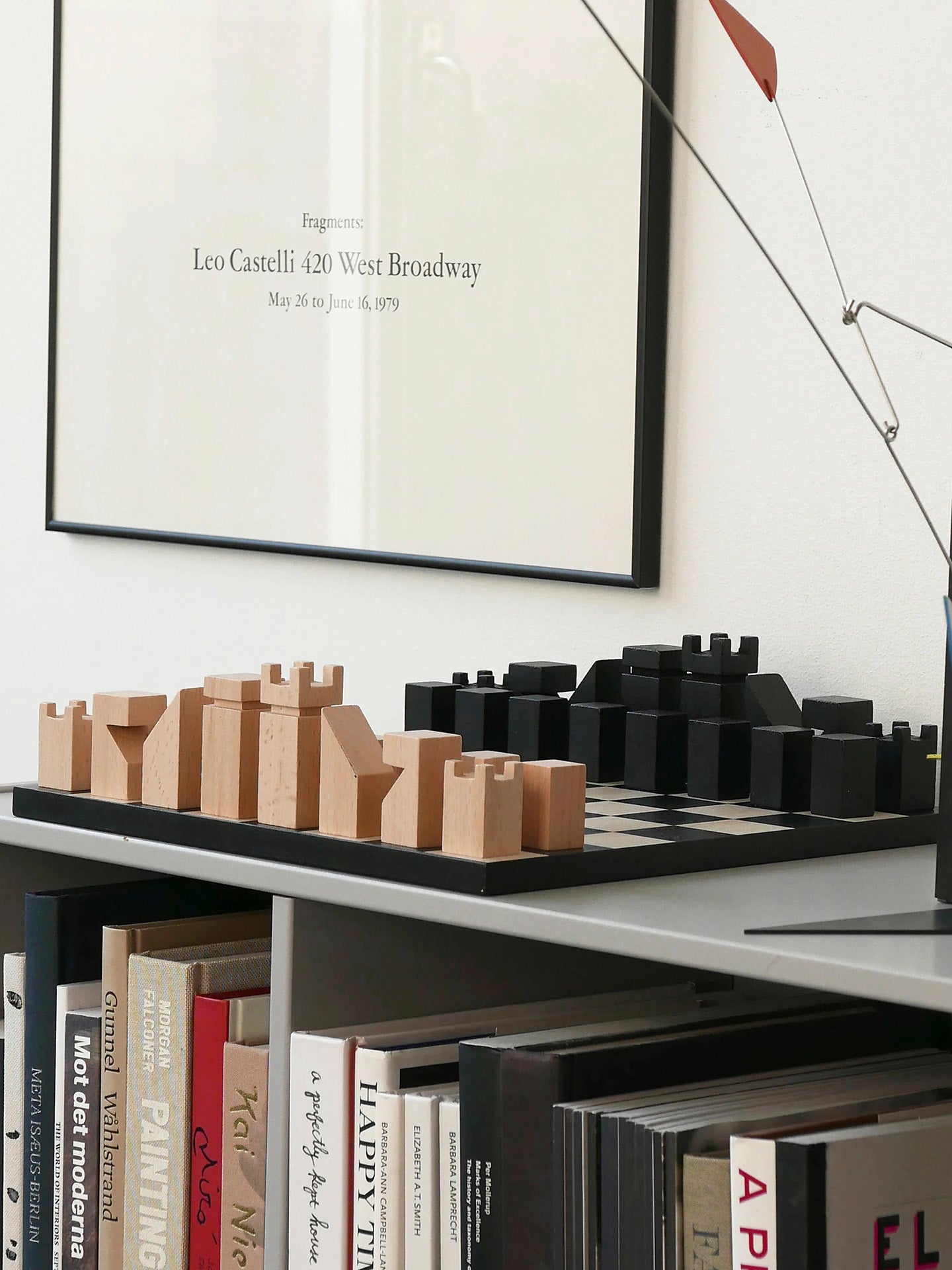The functionalist wooden chess game