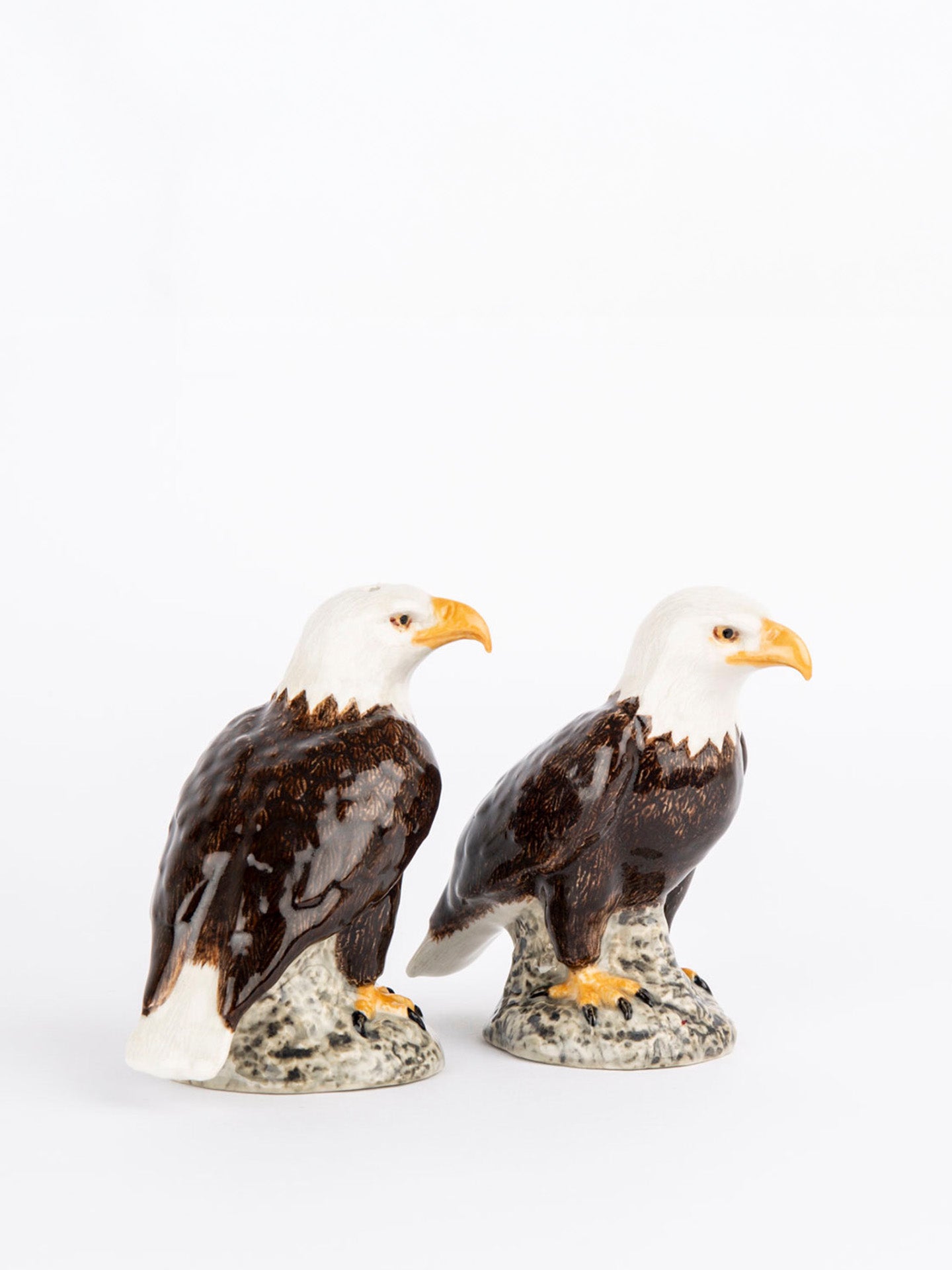 Bald eagle salt and pepper set
