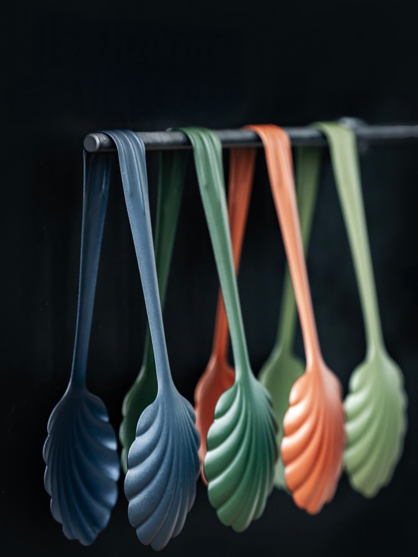 Salad Tong, green