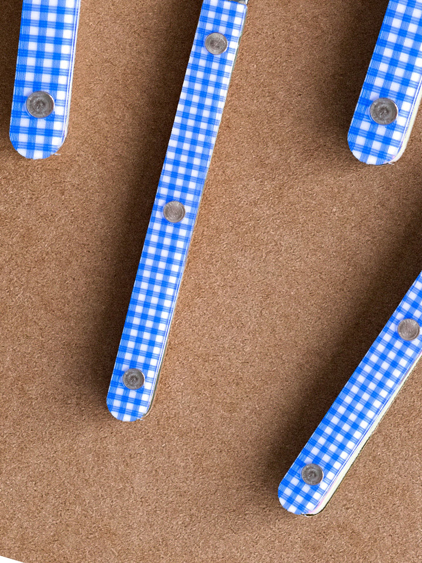 Bistrot gingham spreader, blue or red