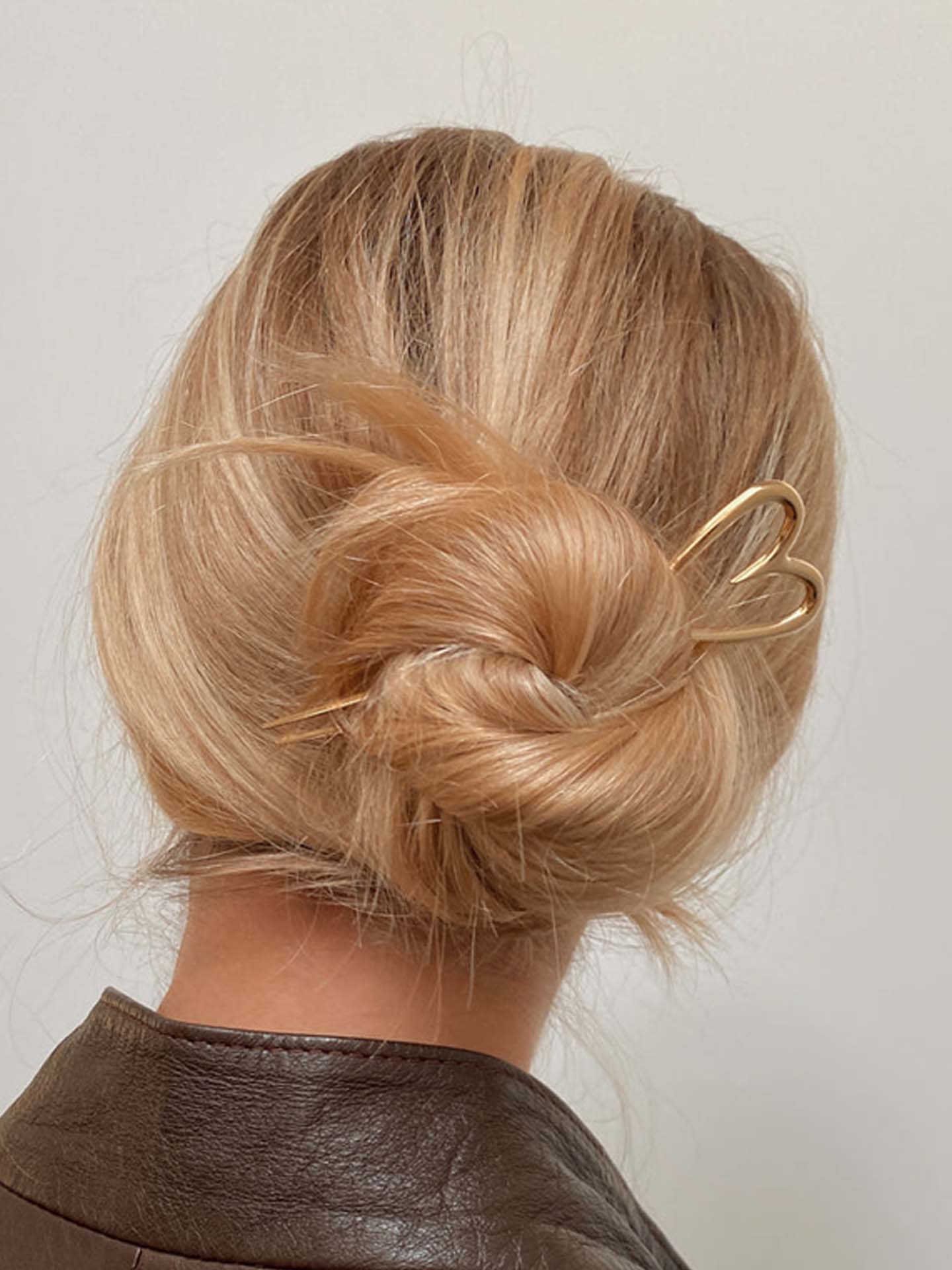 Romane heart hair pin, gold