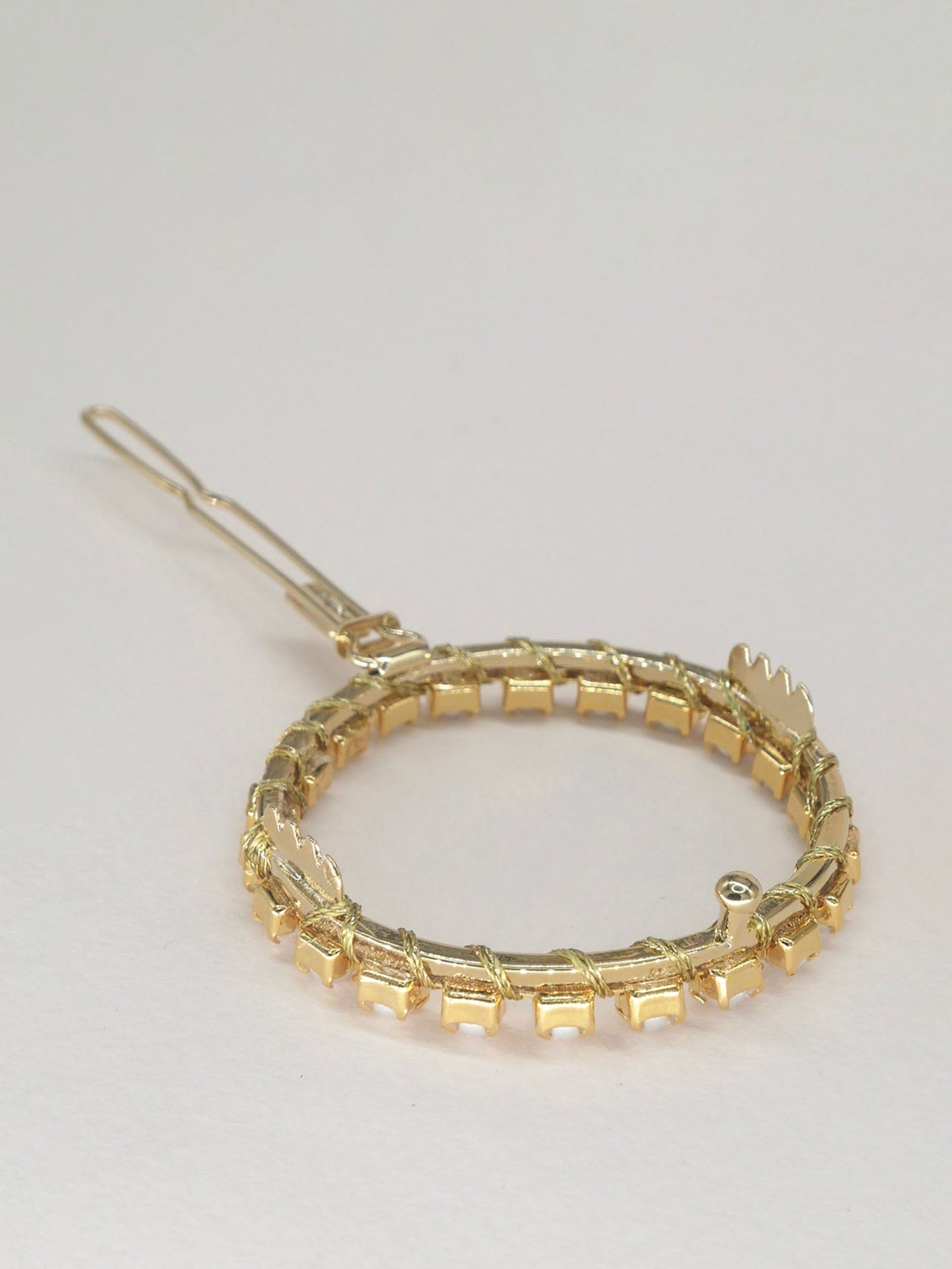 Tabata pearl round hair clip