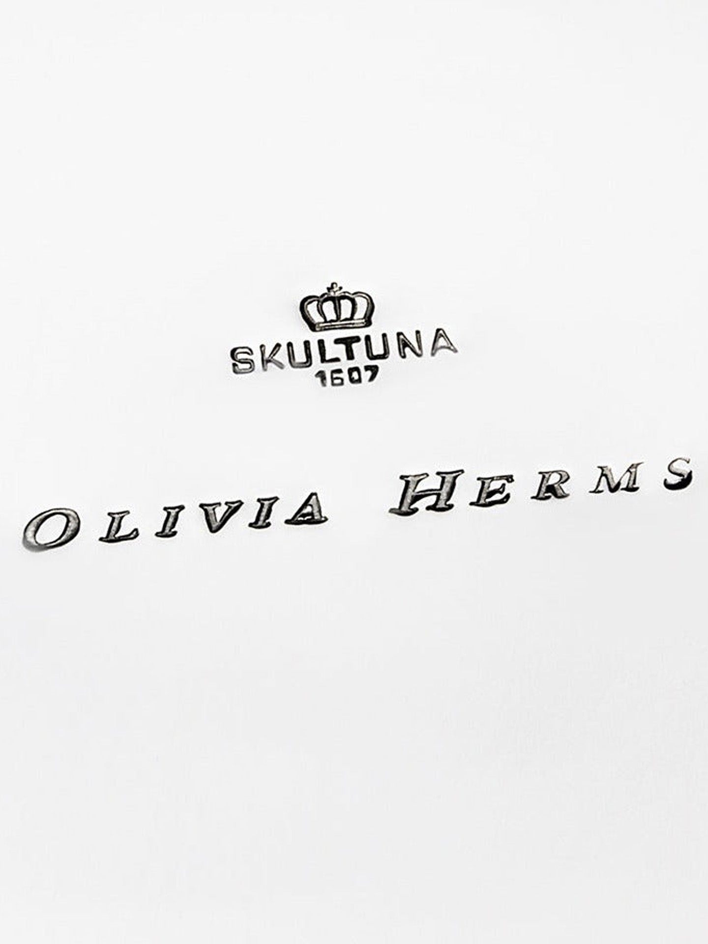 Boule small vase, silver plated