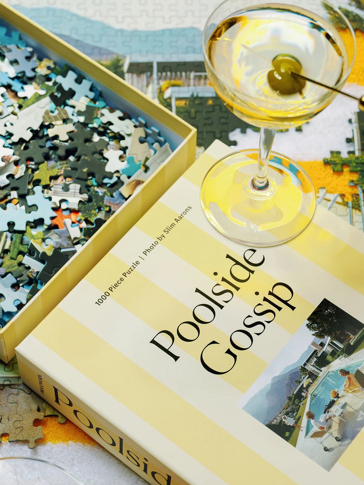 Poolside gossip Slim Aarons collab puzzle (1000 pieces)