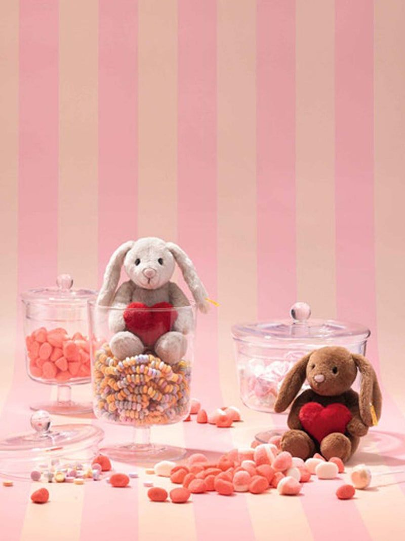 Hoppie bunny with heart, brown (16 cm)