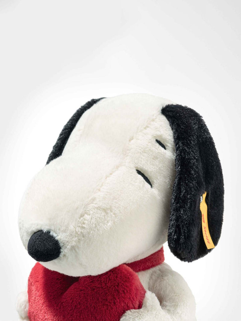 Snoopy love soft toy (30cm)