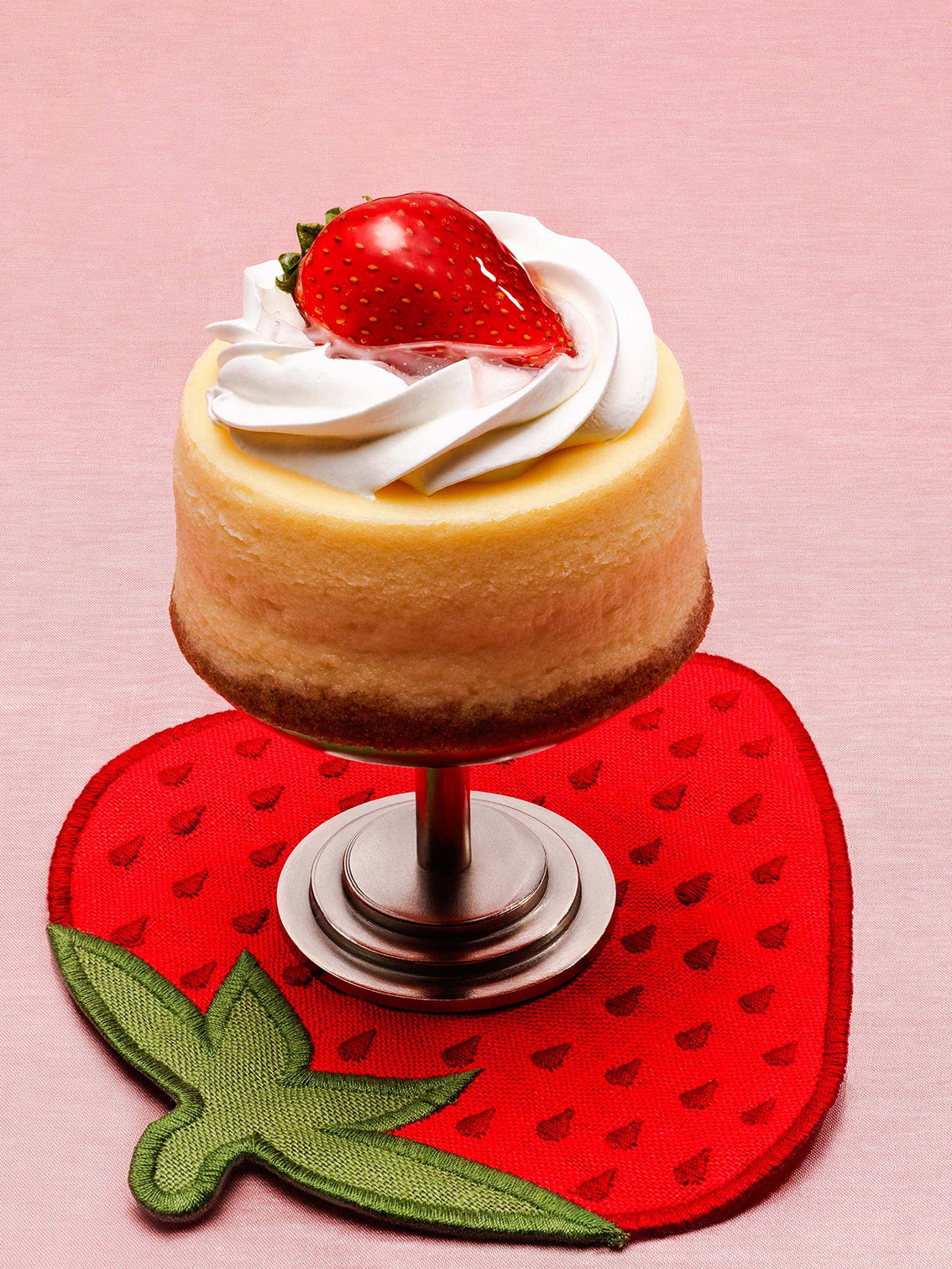 Strawberry cocktail napkins / coasters, set of 4