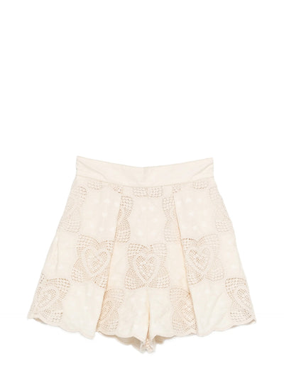 Wanderlust tuck short, ivory