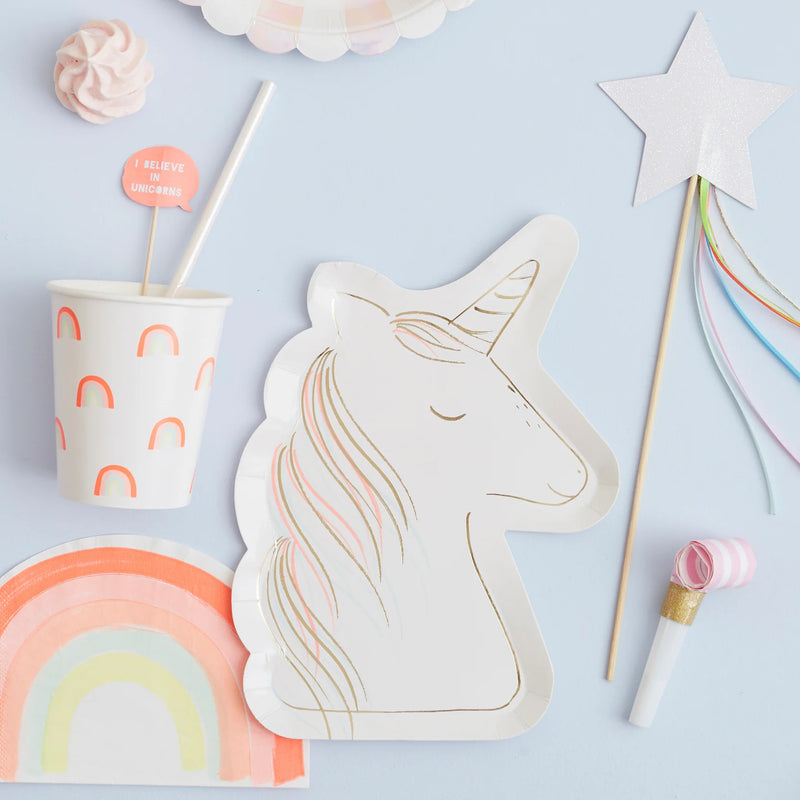 Magical unicorn paper plates, set of 8