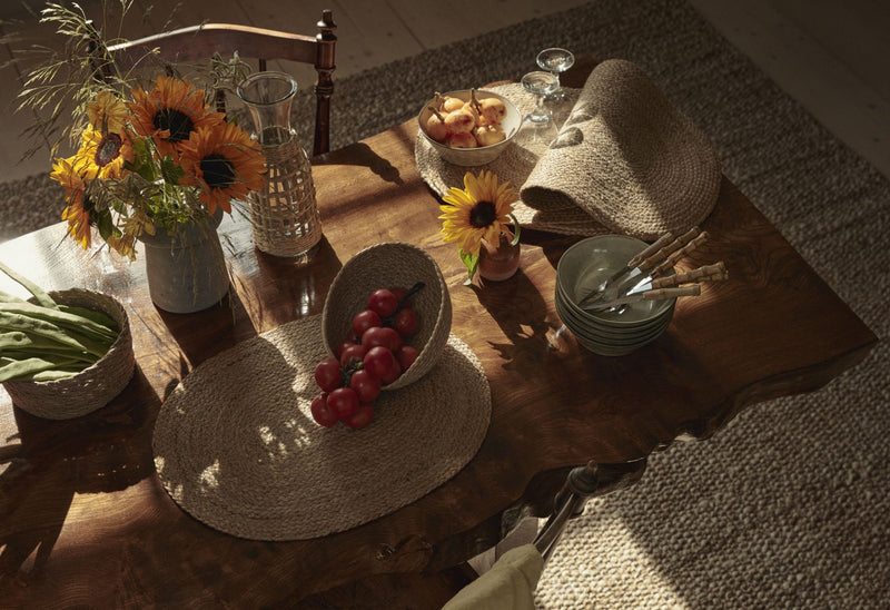 Oval braided placemat Elin, natural