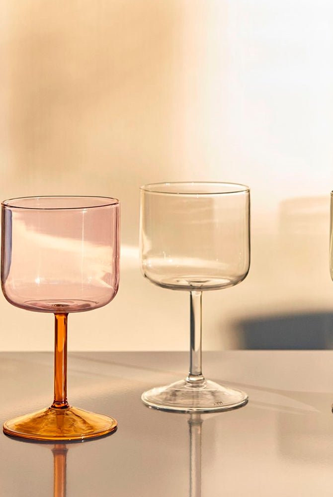 Tint wine glass set of 2, pink