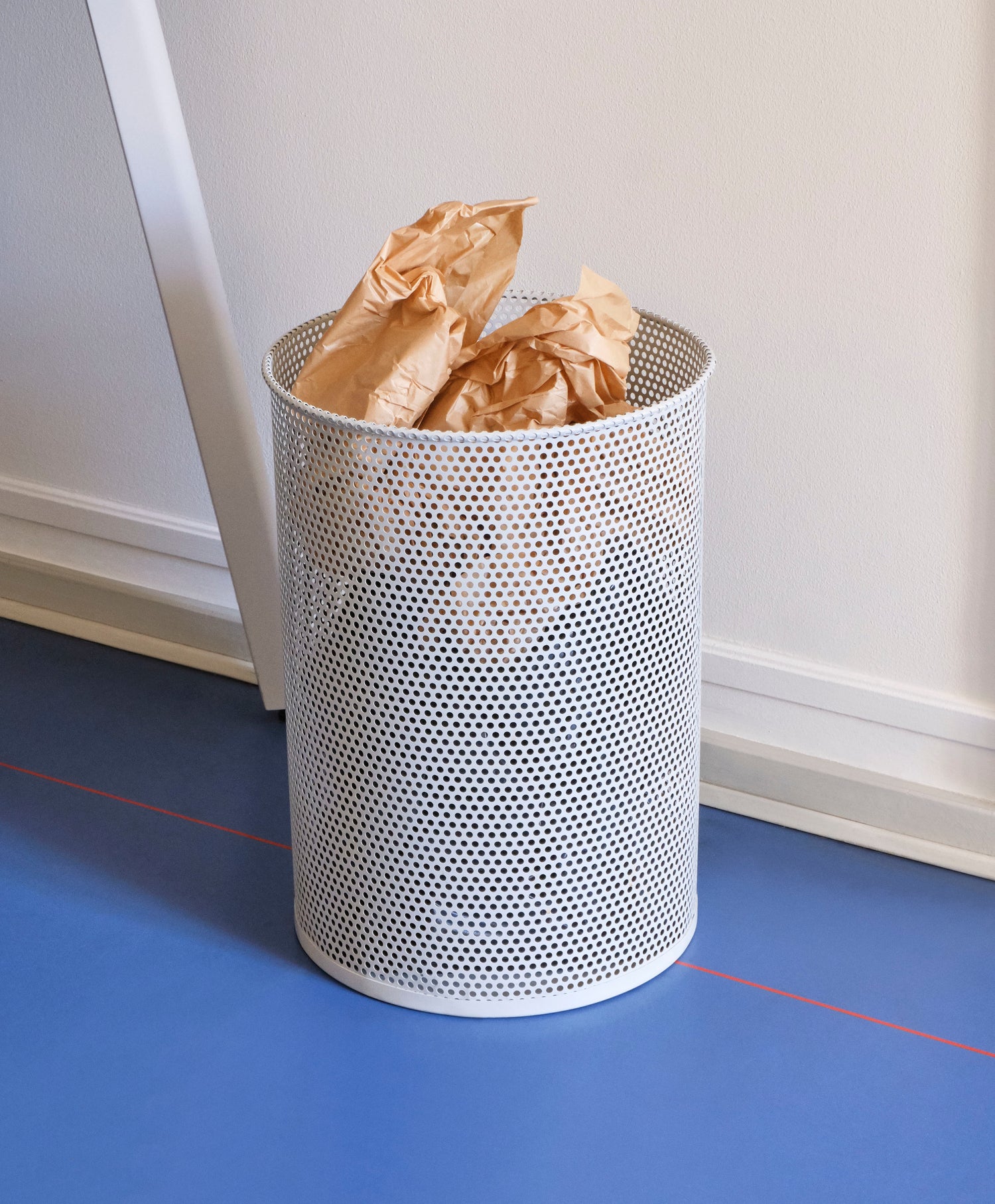 Perforated bin, L